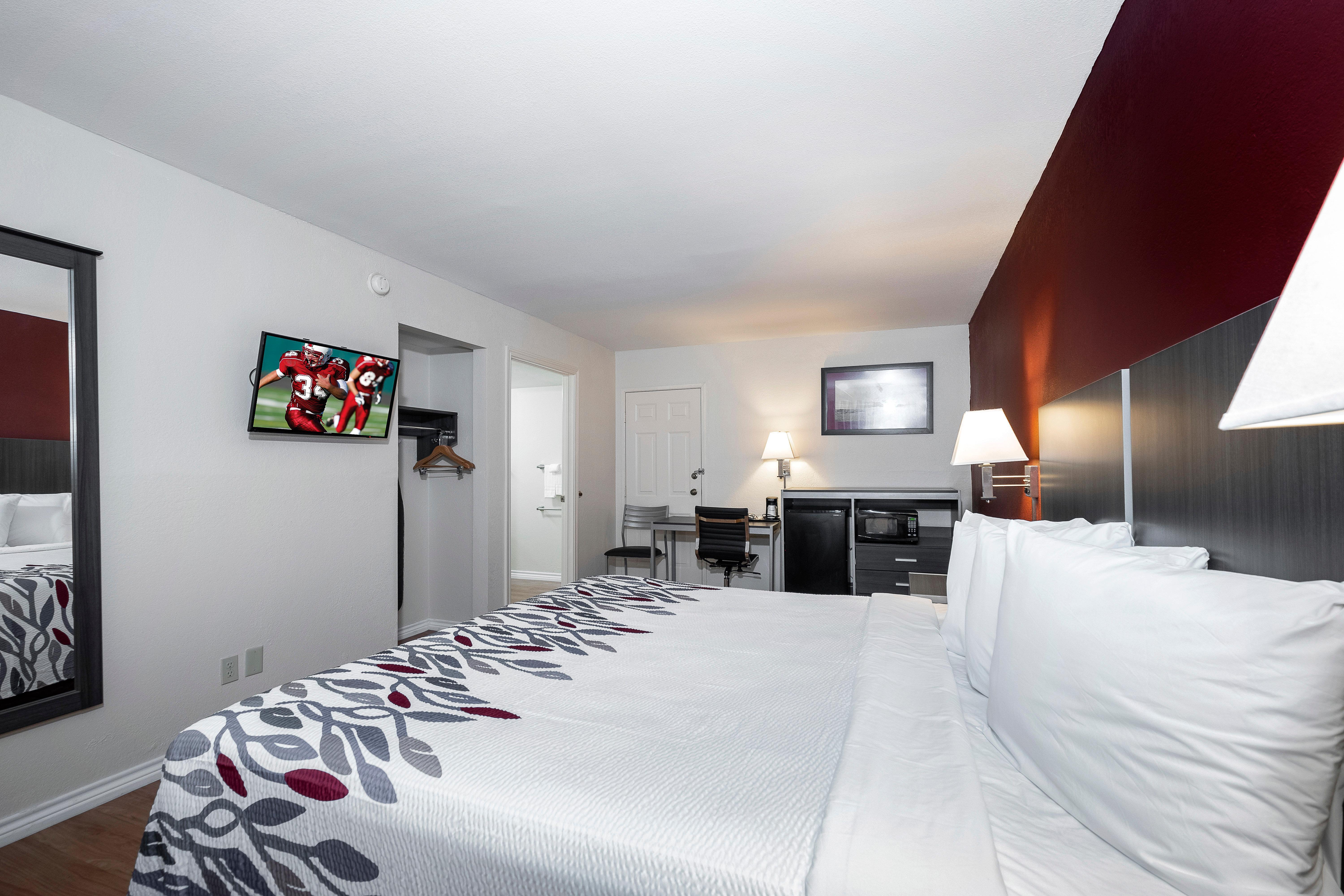 Westfield Red Roof Inn Houston North - Fm1960 & I-45 المظهر الخارجي الصورة