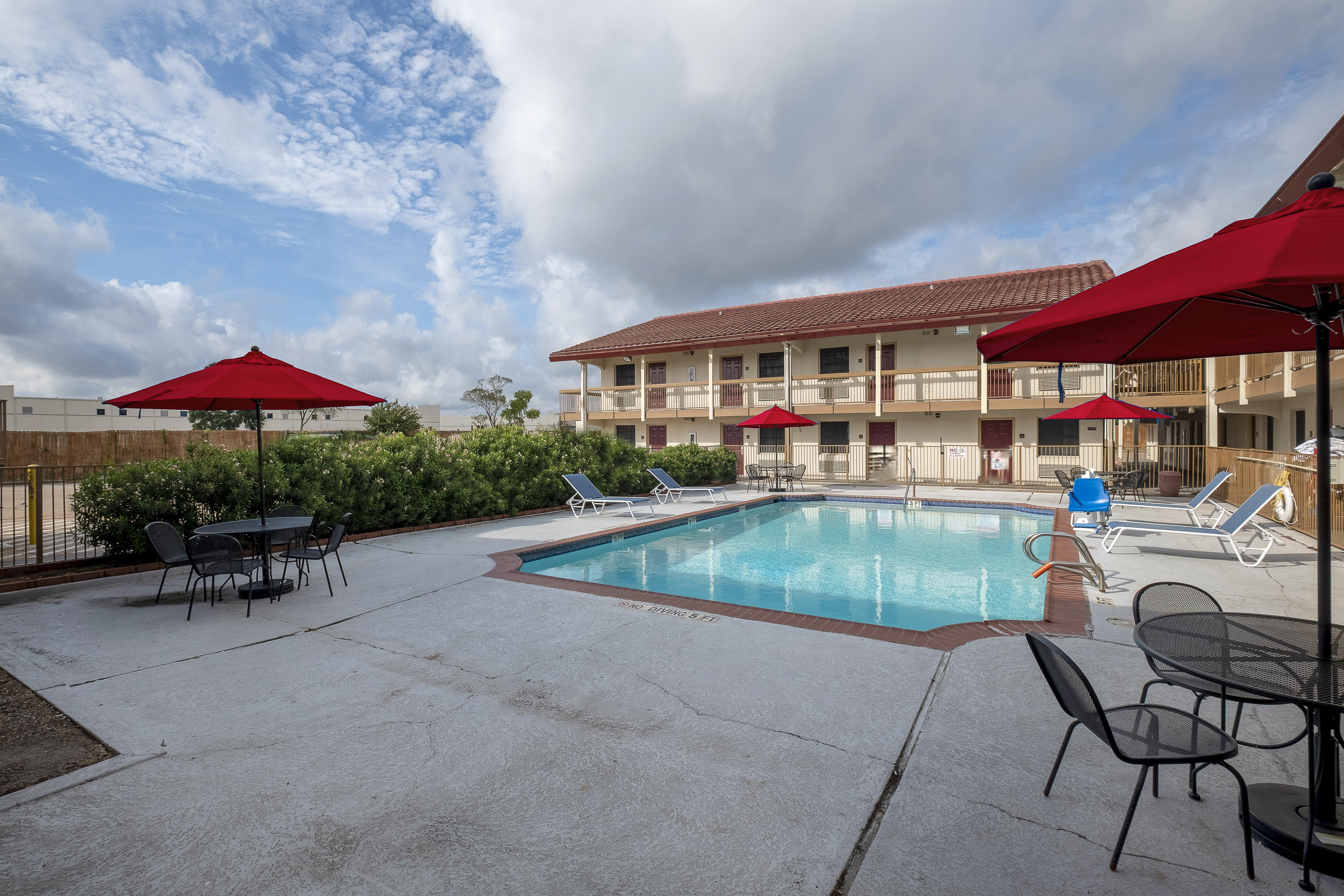 Westfield Red Roof Inn Houston North - Fm1960 & I-45 المظهر الخارجي الصورة