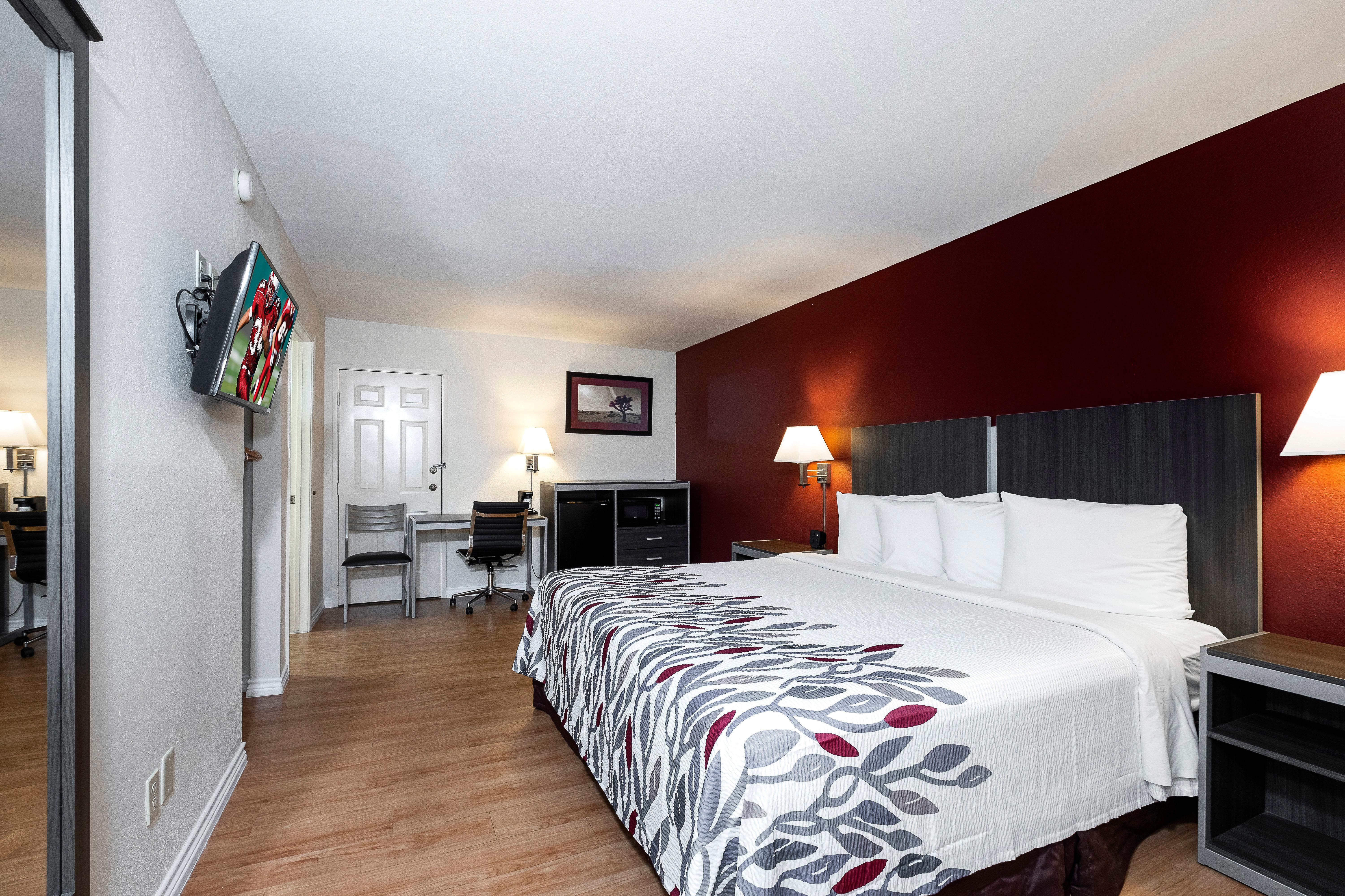 Westfield Red Roof Inn Houston North - Fm1960 & I-45 المظهر الخارجي الصورة