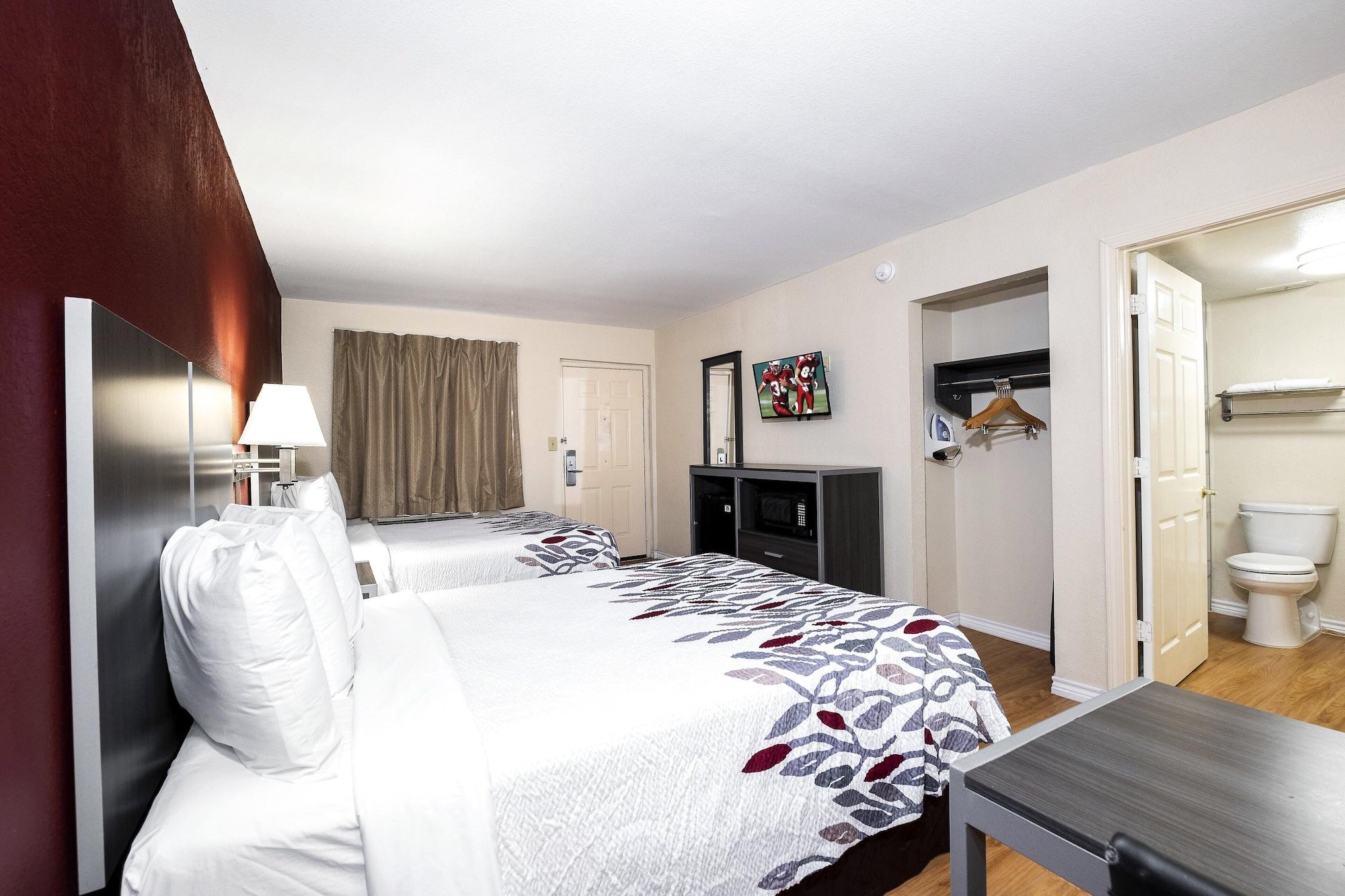 Westfield Red Roof Inn Houston North - Fm1960 & I-45 المظهر الخارجي الصورة