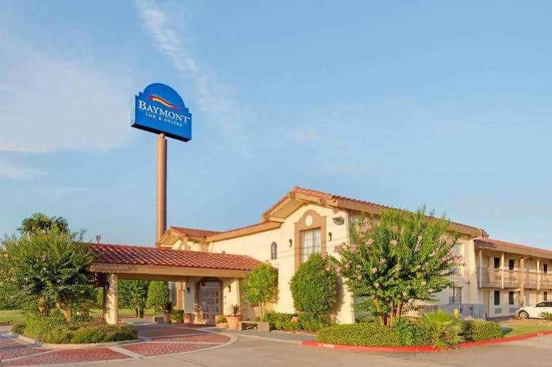 Westfield Red Roof Inn Houston North - Fm1960 & I-45 المظهر الخارجي الصورة